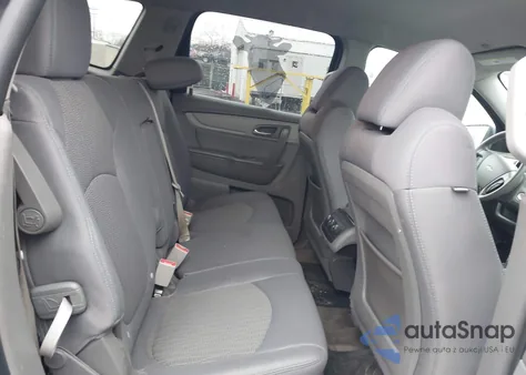 2013 Chevrolet Traverse Ls z USA, uszkodzony, nr VIN 1GNKVFED5DJ257137